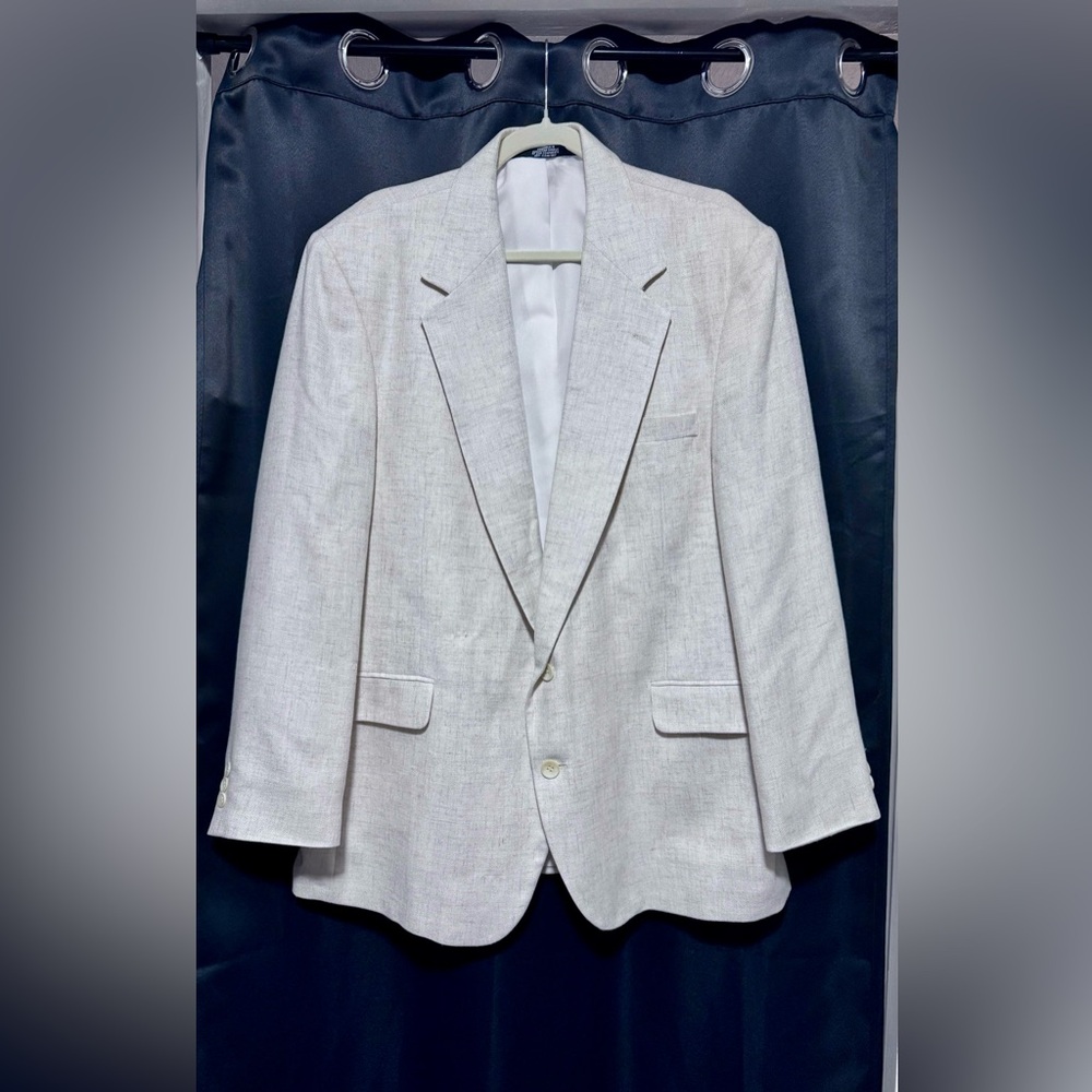 Elegant Cream Blazer